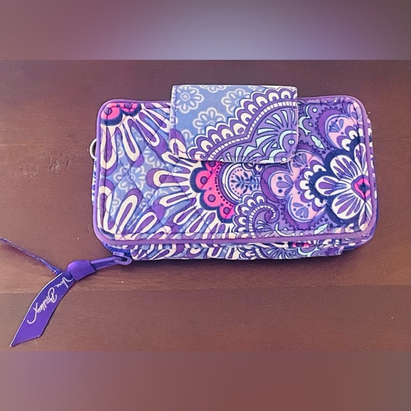 Pre Loved Vera Bradley Purple Paisley Zip Around Wristlet Wallet with ID Window - Picture 1 of 11
